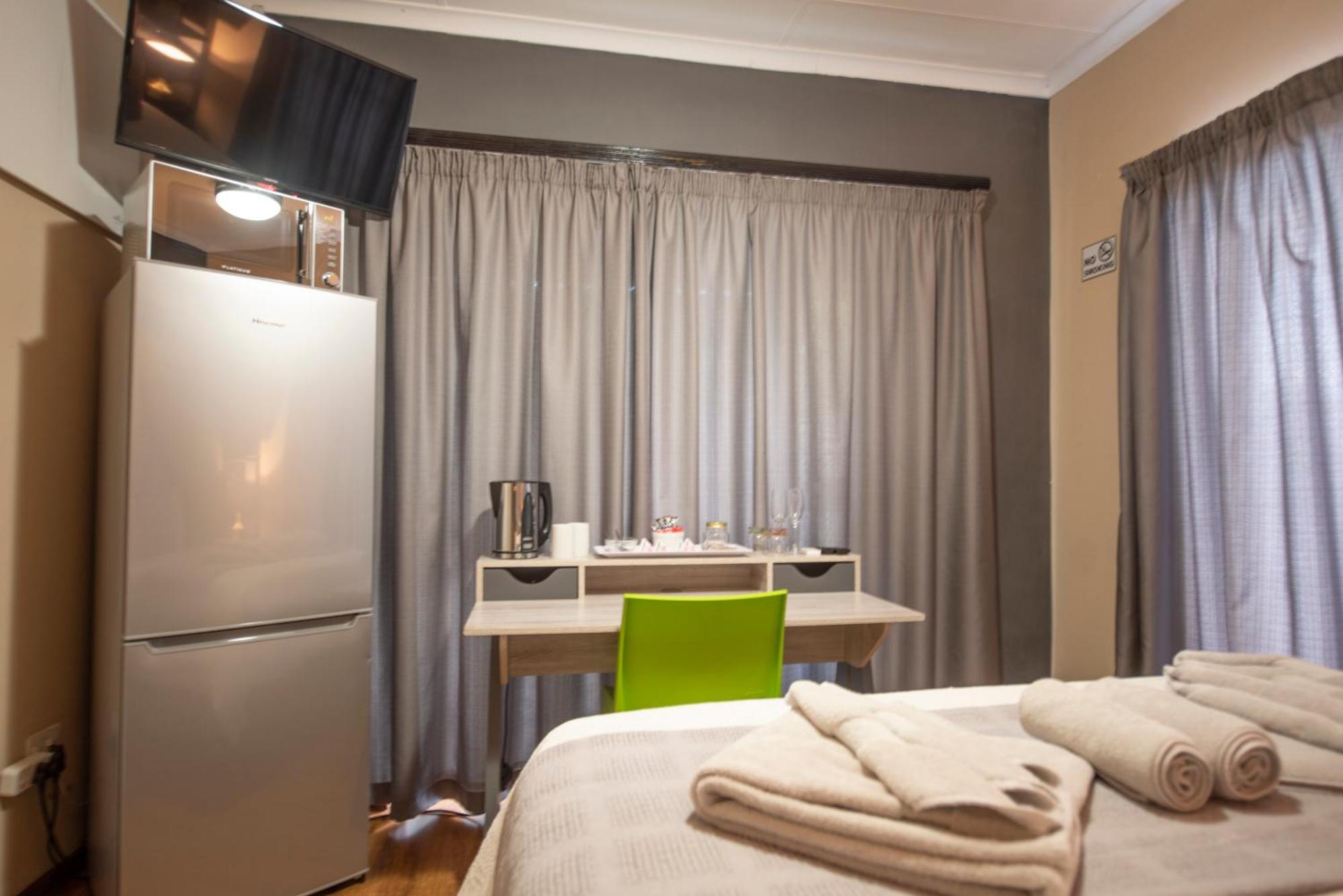 Meadowbrook Guesthouse Pretoria Ngoại thất bức ảnh
