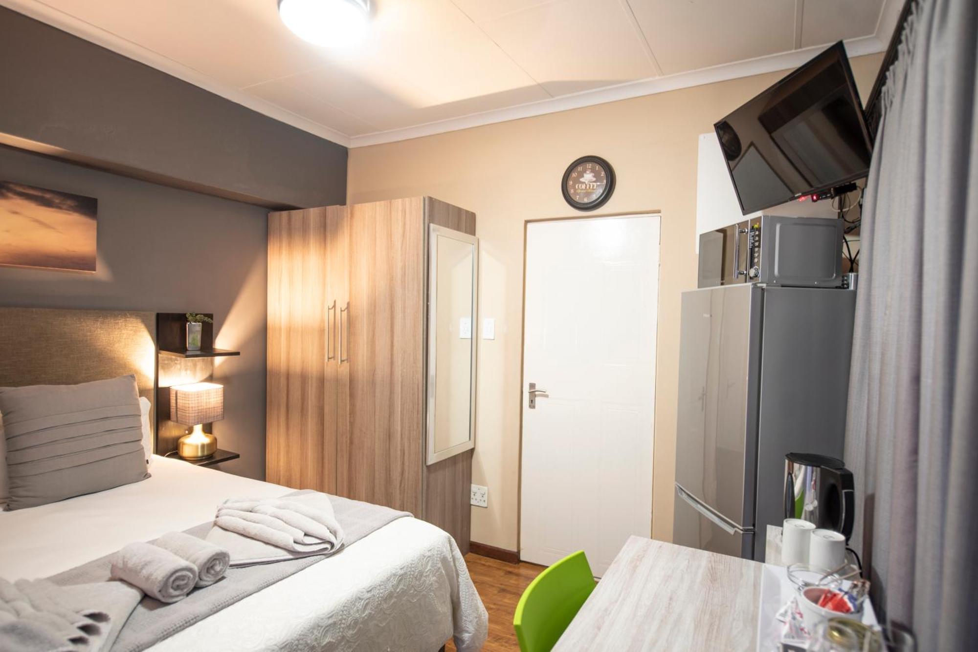Meadowbrook Guesthouse Pretoria Ngoại thất bức ảnh